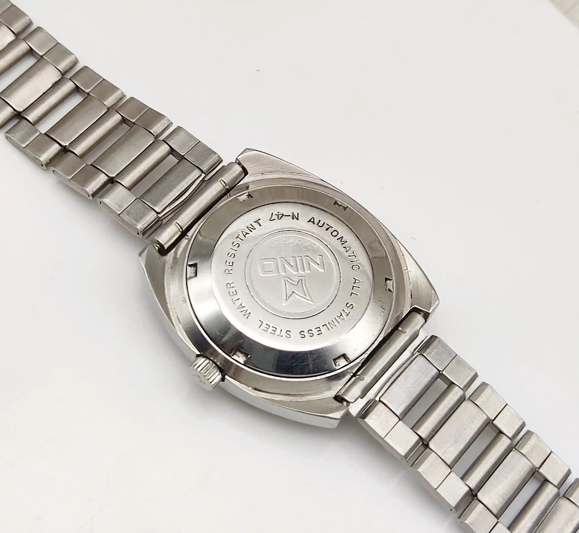 Nino Automatic 17 Jewels Gray Dial Stick Indices 2066 Discover-Diamonds Physical