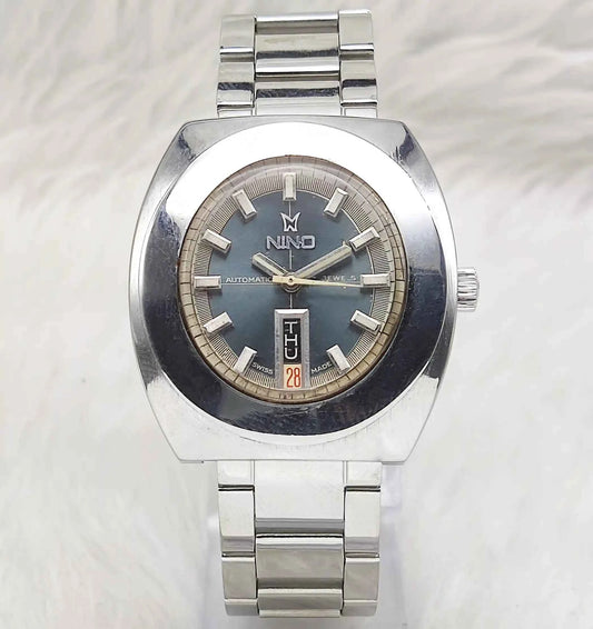 Nino Automatic 2066 Gray Dial Watch with 17 Jewels and Day-Date Features