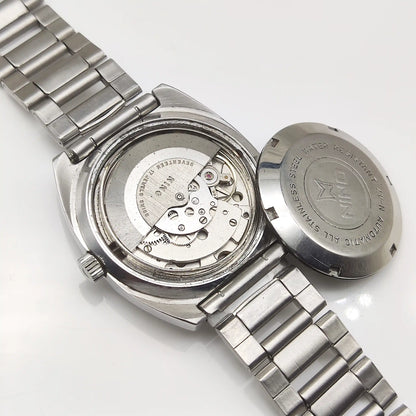 Nino Automatic 2066 Gray Dial Watch with 17 Jewels and Day-Date Features