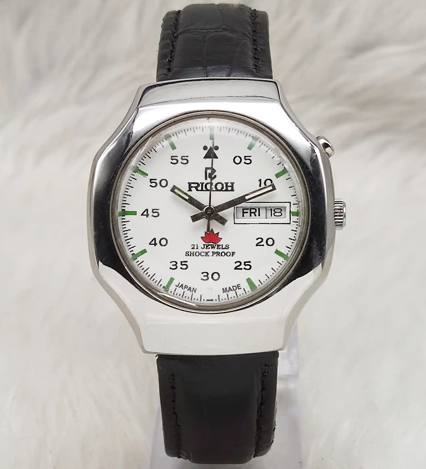 Ricoh Men's Watch - Automatic White Dial, 21 Jewels, Shock Proof, English Numerals, Day Date Feature
