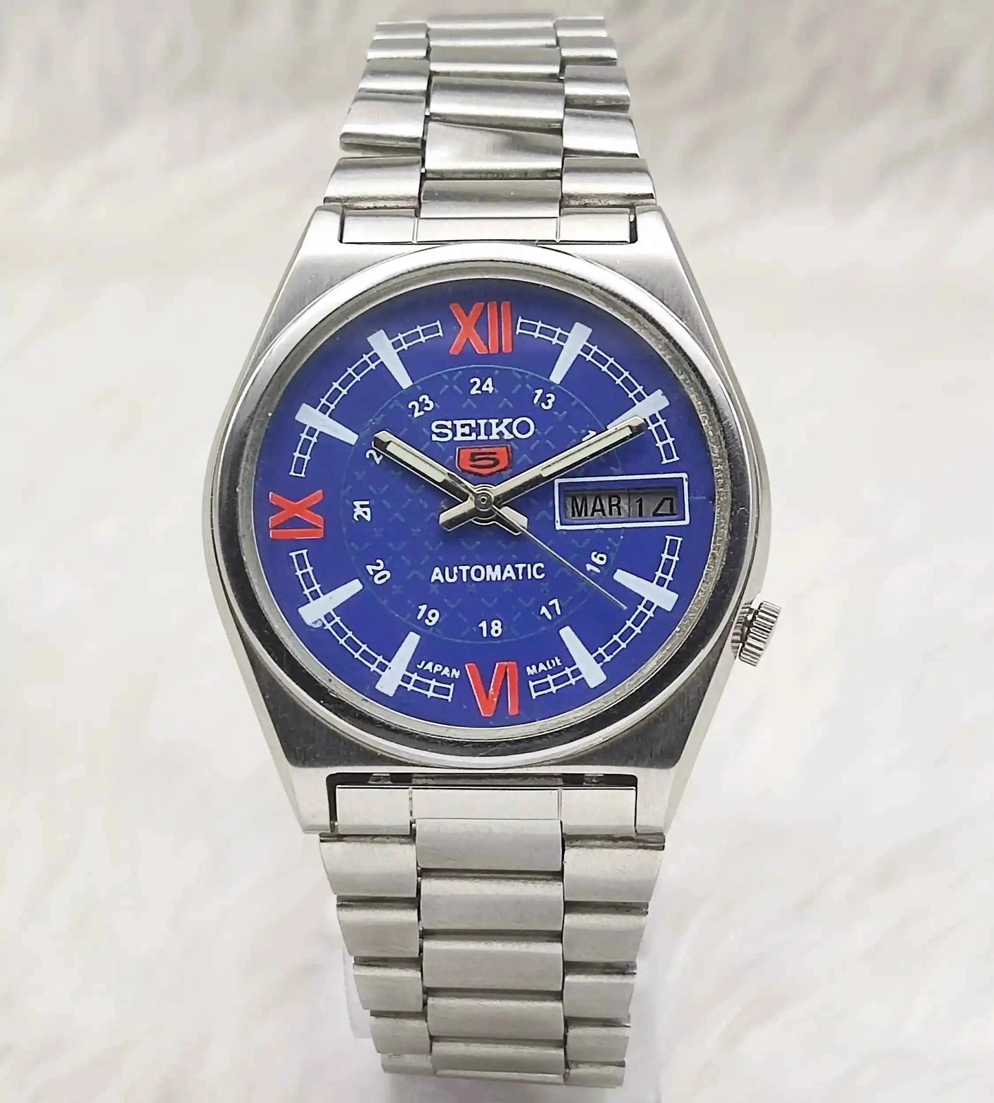 Seiko 5 Automatic Blue Dial Day Date 17 Jewels 7019A Men's Watch