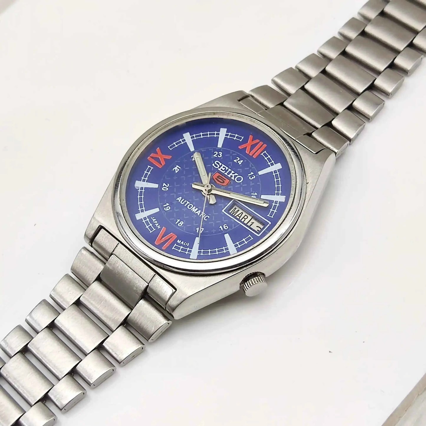 Seiko 5 Automatic Blue Dial Day Date 17 Jewels 7019A Men's Watch