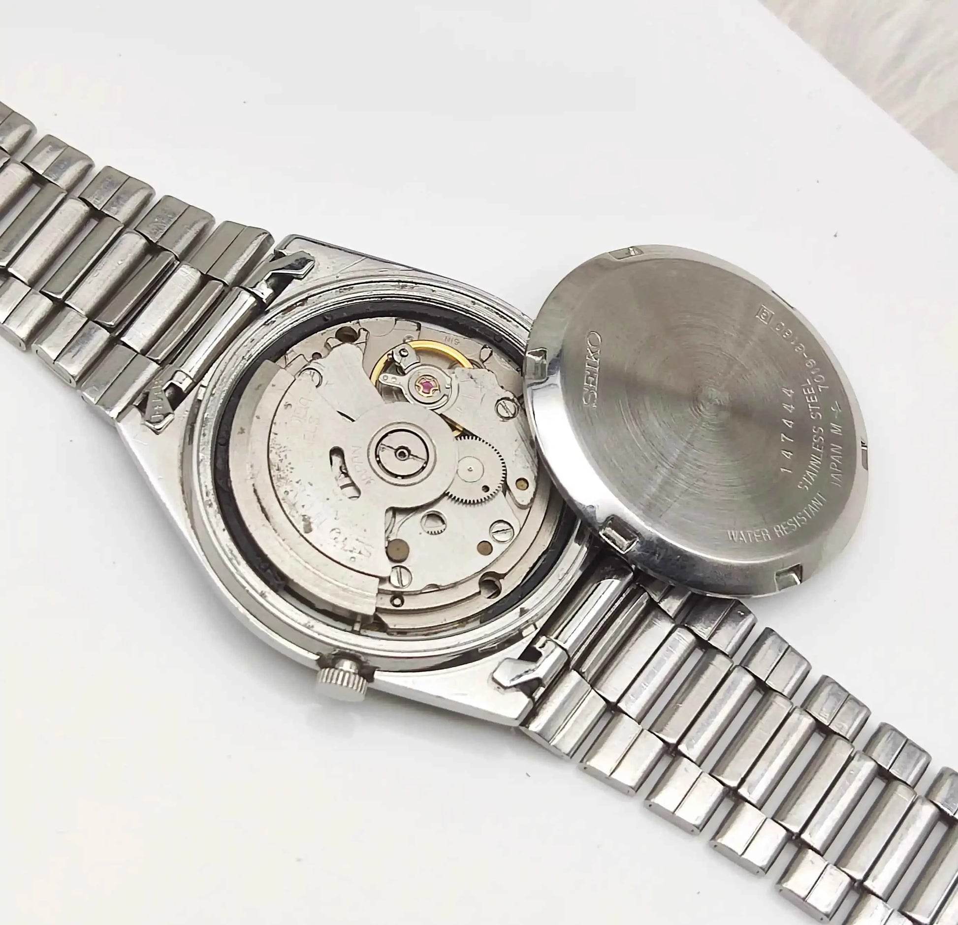 Seiko 5 Automatic Blue Dial Day Date 17 Jewels 7019A Men's Watch