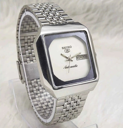 Seiko 5 Automatic Silver Dial Day Date 17 Jewels 6309A Watch