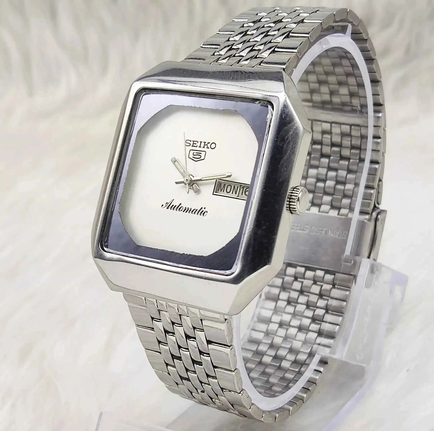 Seiko 5 Automatic Silver Dial Day Date 17 Jewels 6309A Watch
