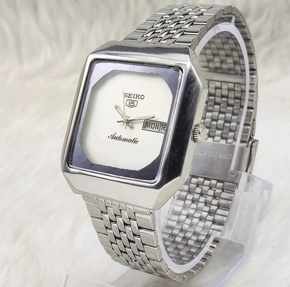 Seiko 5 Automatic Silver Dial Day Date 17 Jewels 6309A Watch