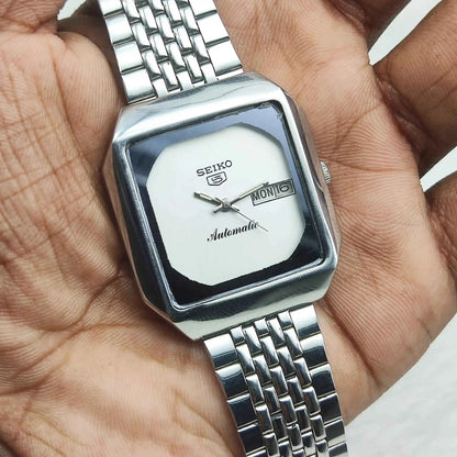 Seiko 5 Automatic Silver Dial Day Date 17 Jewels 6309A Watch