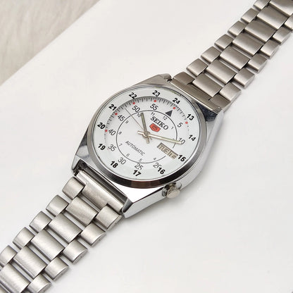 Seiko 5 Day Date Features 17 Jewels White Dial 7009A Automatic