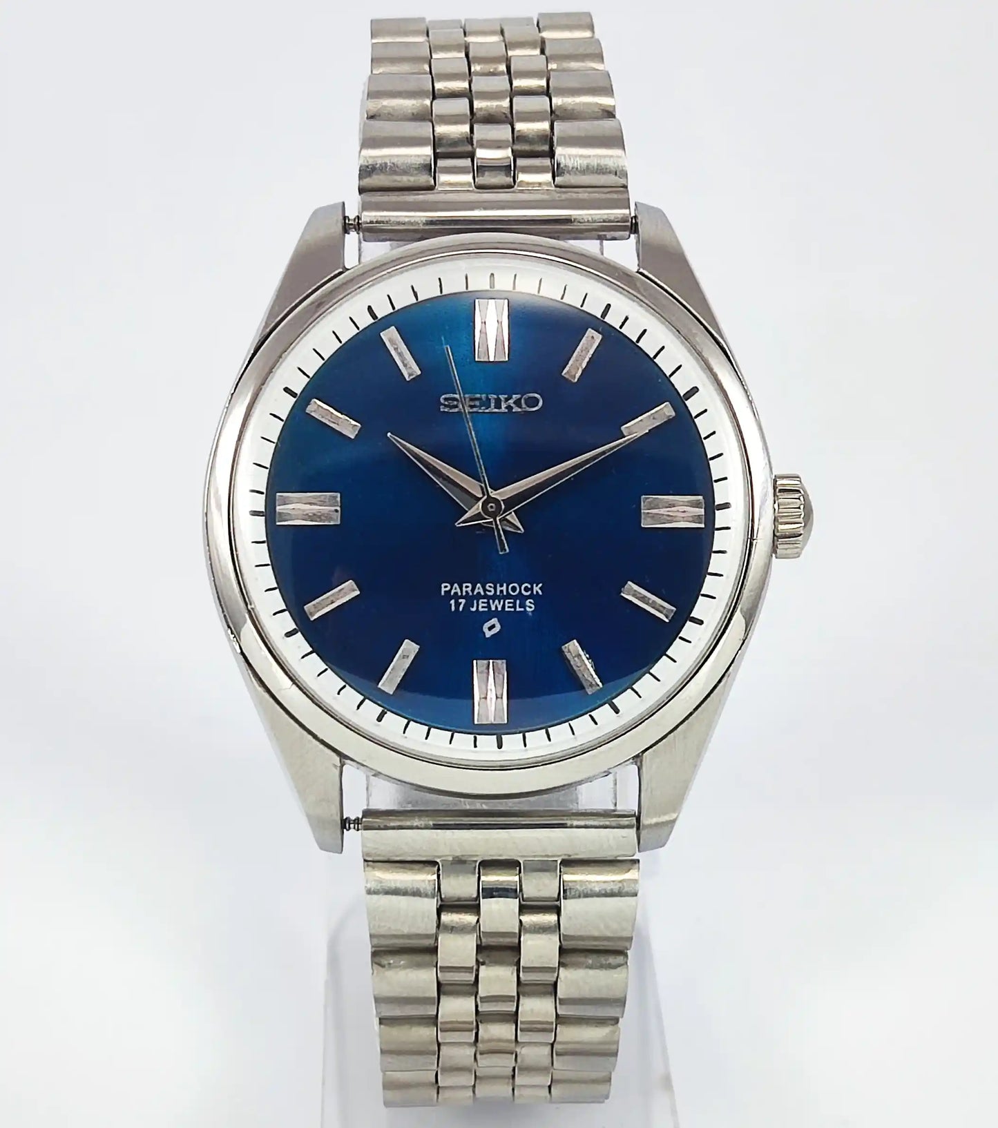SeikoSHA Rare Piece 17 Jewels Blue Dial Mechanical Handwinding Movement Discover-Diamonds