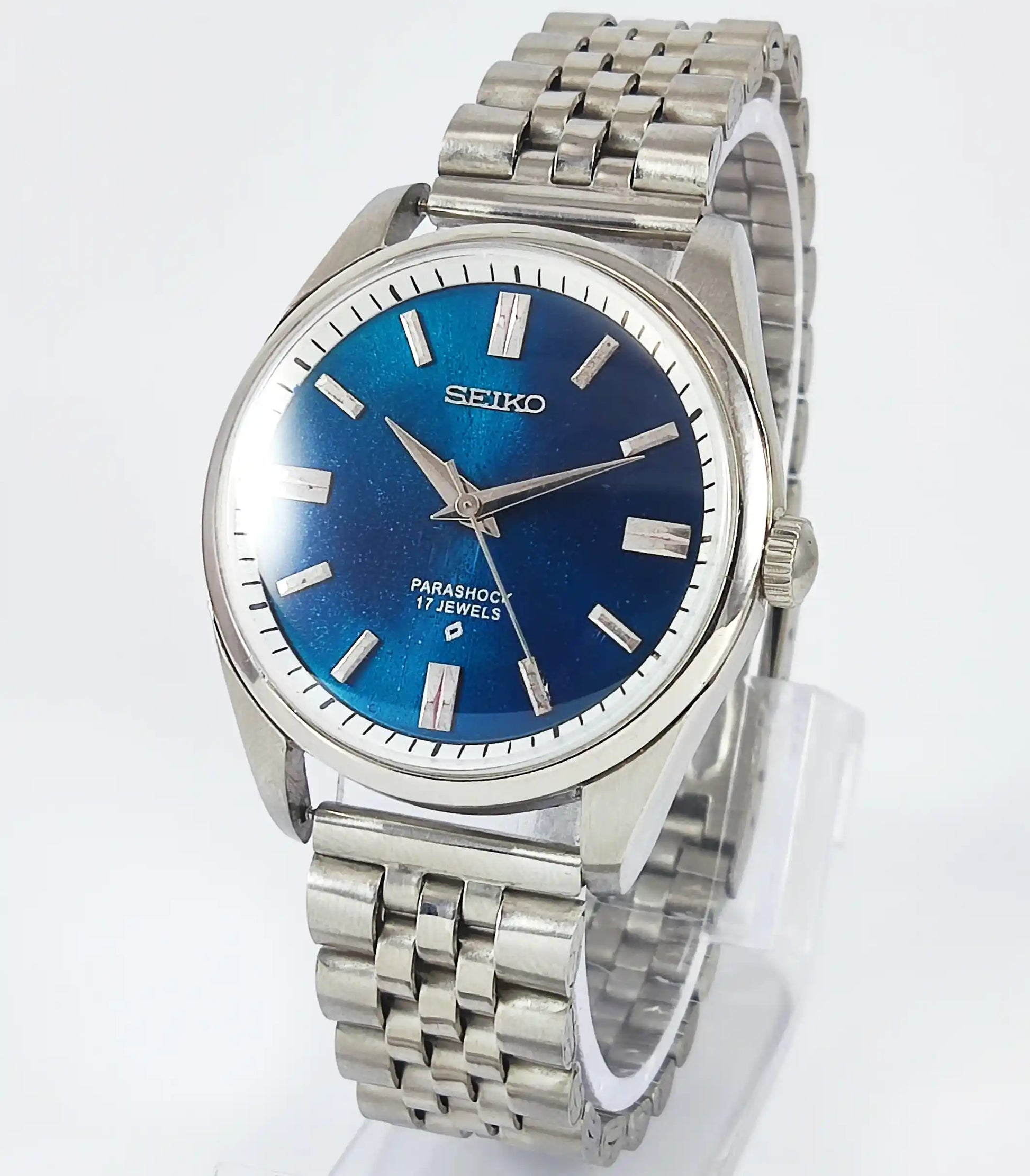 SeikoSHA Rare Piece 17 Jewels Blue Dial Mechanical Handwinding Movement Discover-Diamonds