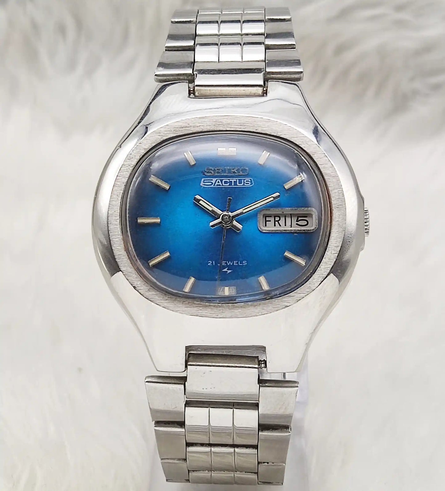 Seiko 5 Actus Automatic Sky Blue Dial Day Date and 21 Jewels Watch