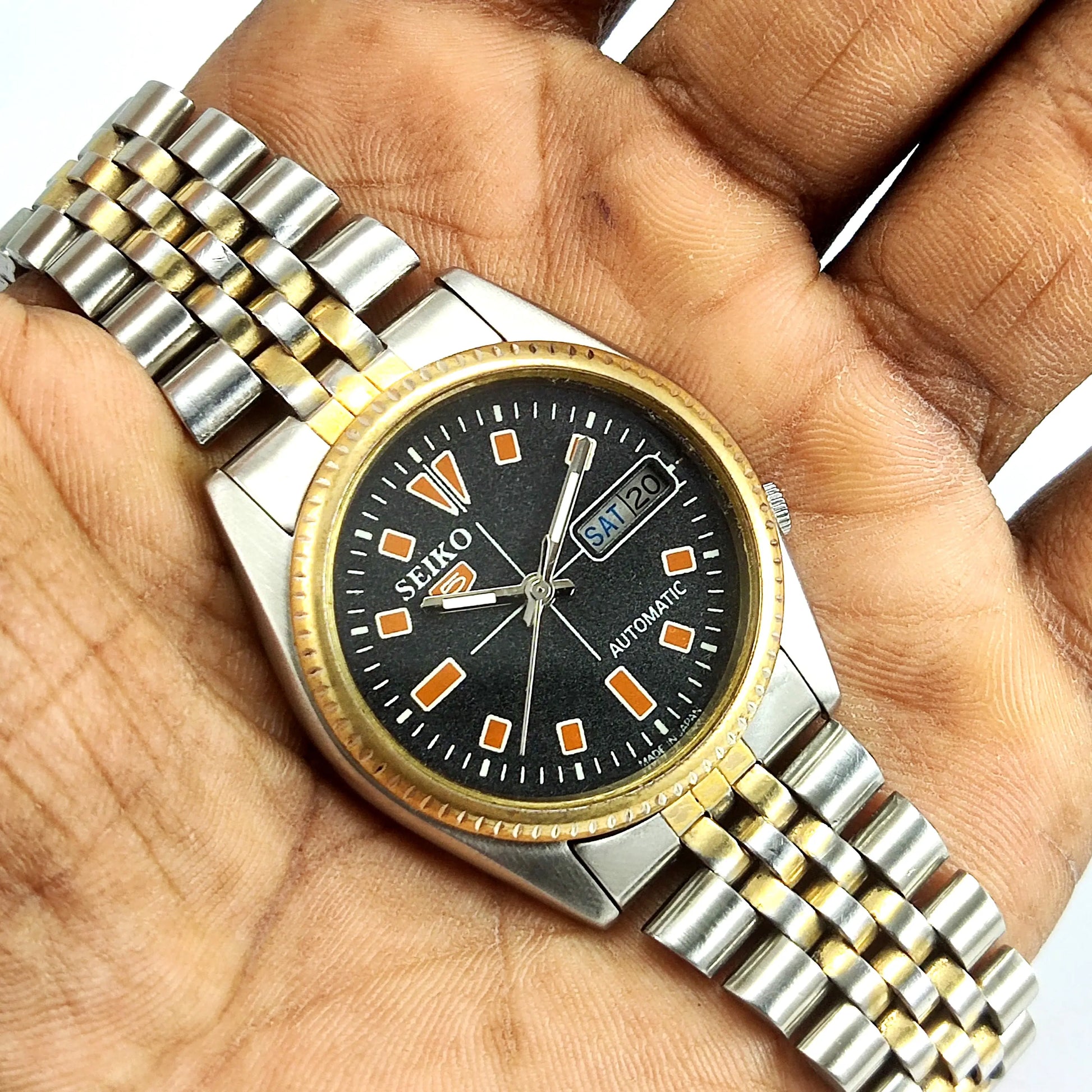 Seiko 5 Mechanical Automatic-7009A Black Dial 17 Jewels Golden Bezel Day Date Men's Wrist Watch Discover-Diamonds