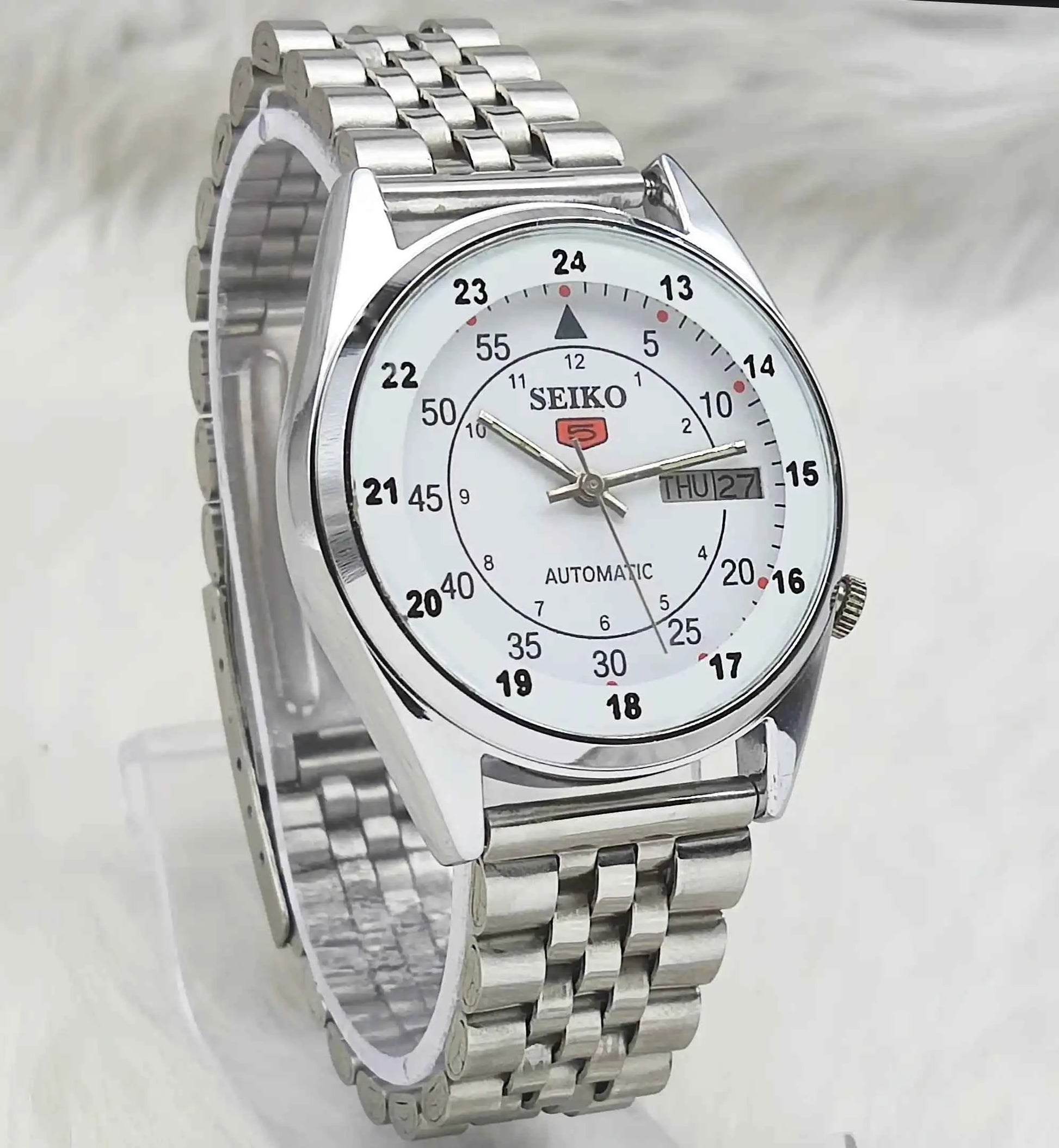 Seiko 5 Automatic Day Date With 17 Jewels 7009A Watch