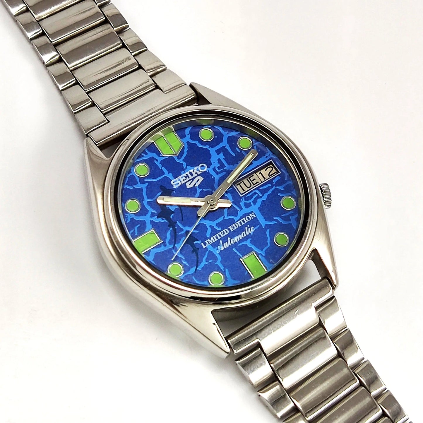 Blue Seiko 5 Automatic-7009A Analog 17 Jewels Analog Day Date Men's Mechanical Watch - Discover-Diamonds