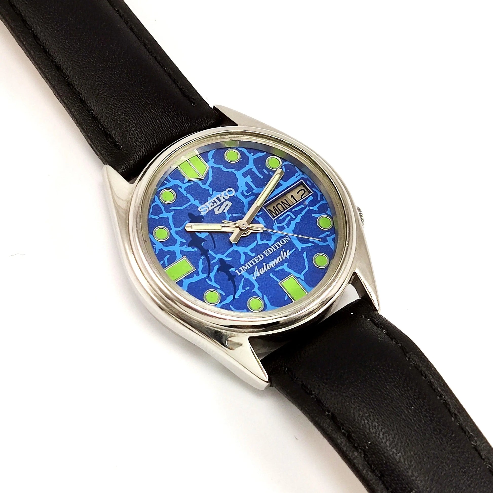Seiko 5 Automatic-7009A Analog 17 Jewels Analog Day Date Blue Dial Men's Mechanical Watch - Discover-Diamonds