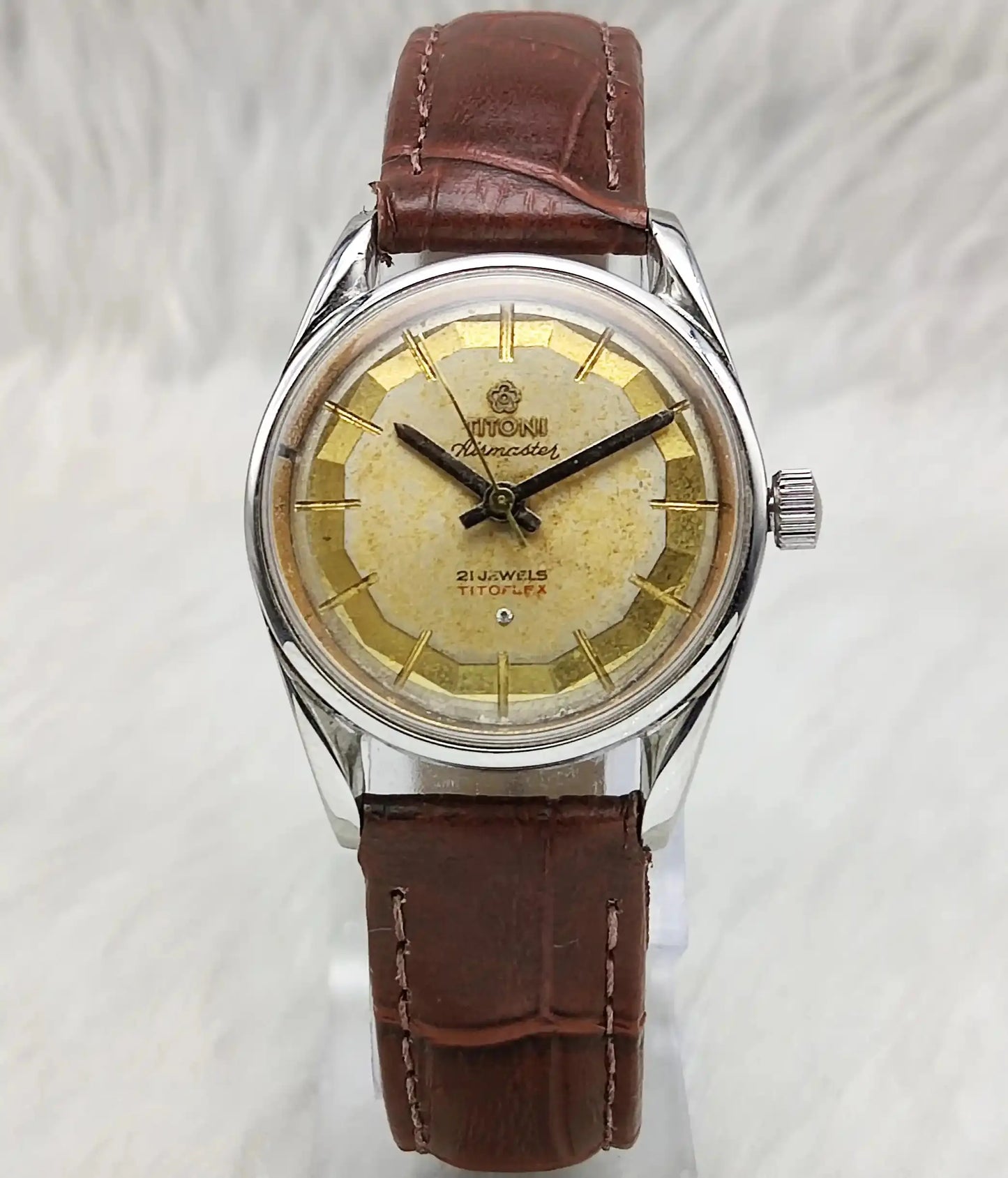 Titoni Airmaster 21 Jewels Titoflex Golden Dial Handwinding