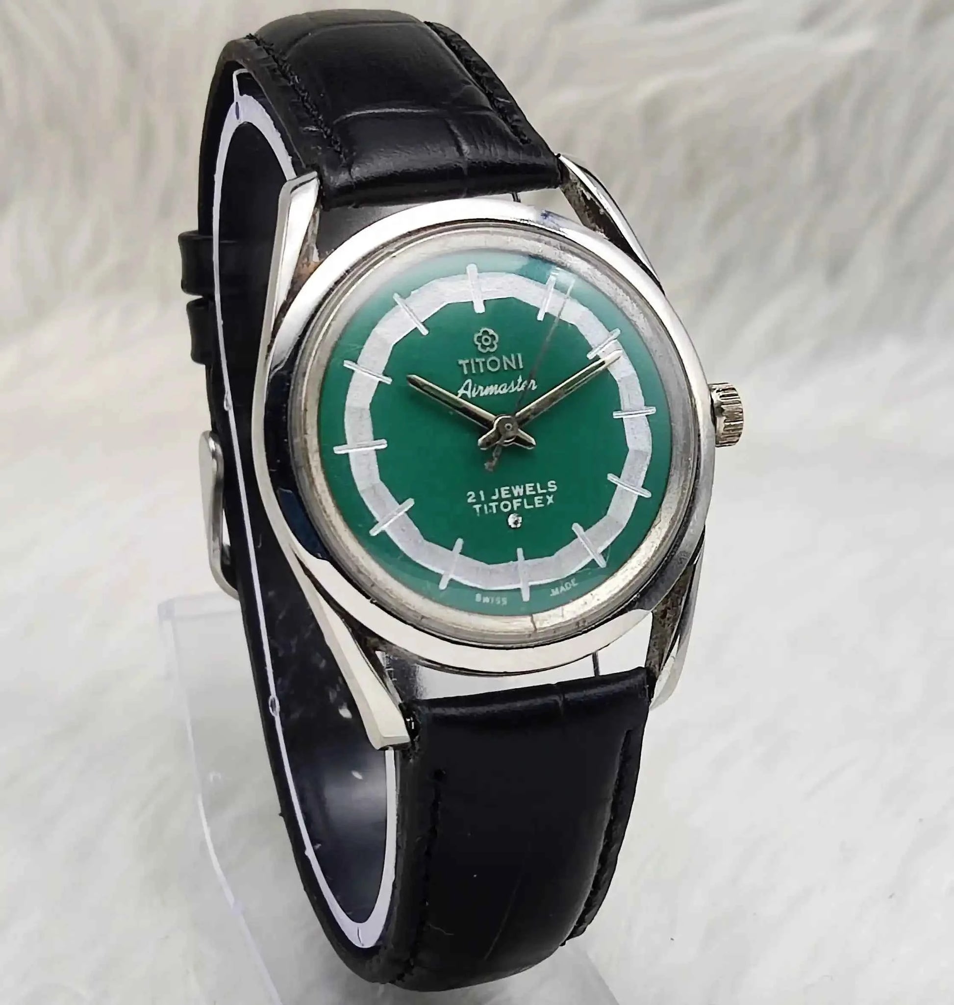 Titoni 21 Jewels Handwinding Women's Watch with Green Dial