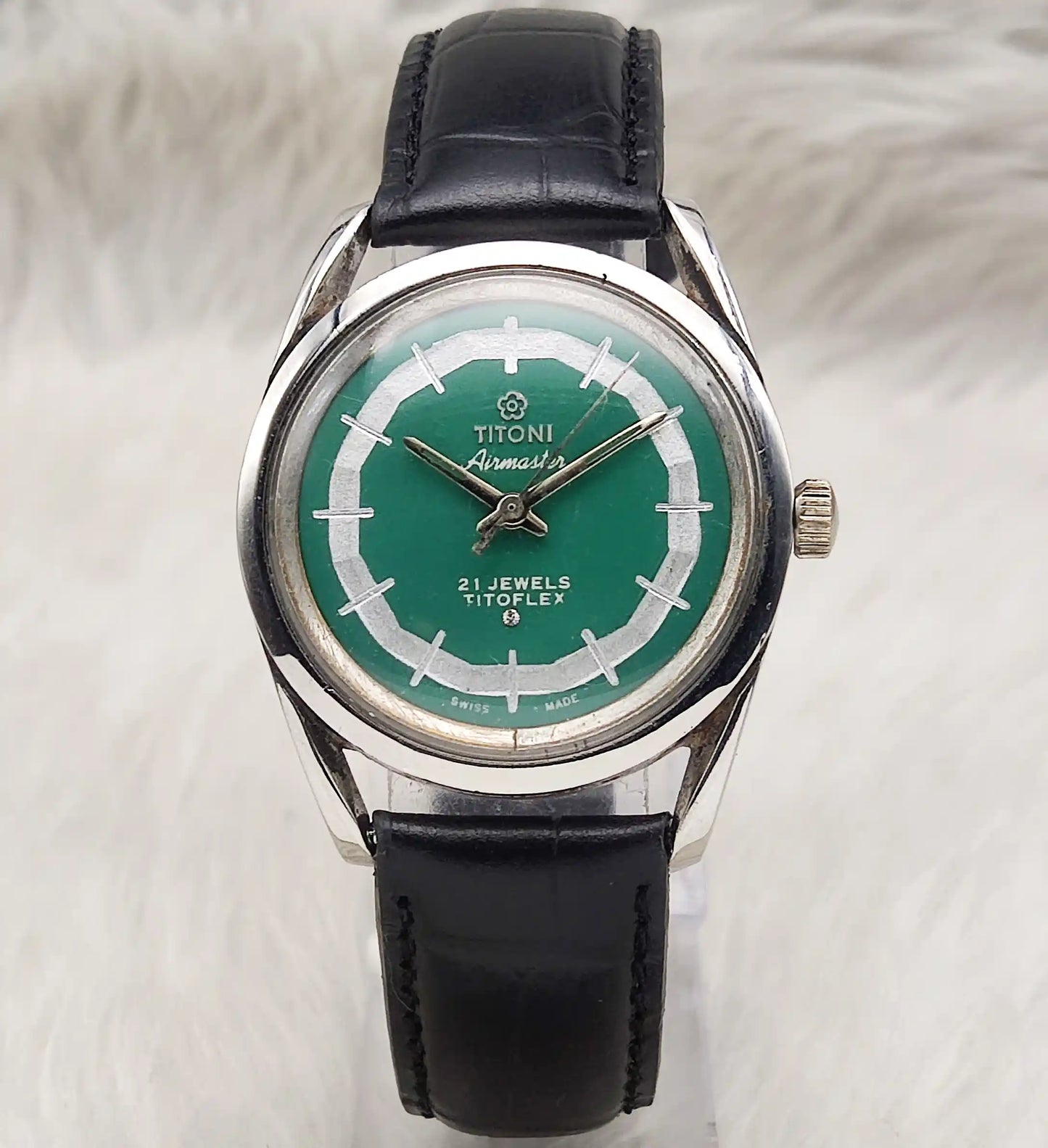 Titoni 21 Jewels Handwinding Women's Watch with Green Dial