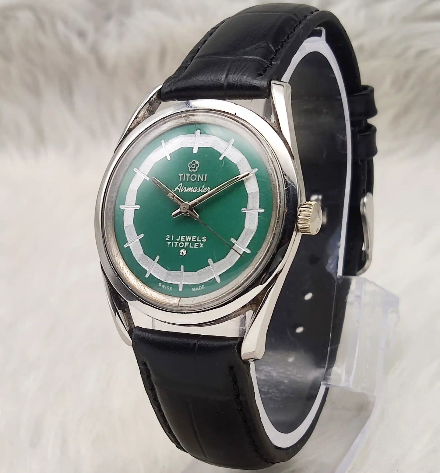 Titoni 21 Jewels Handwinding Women's Watch with Green Dial