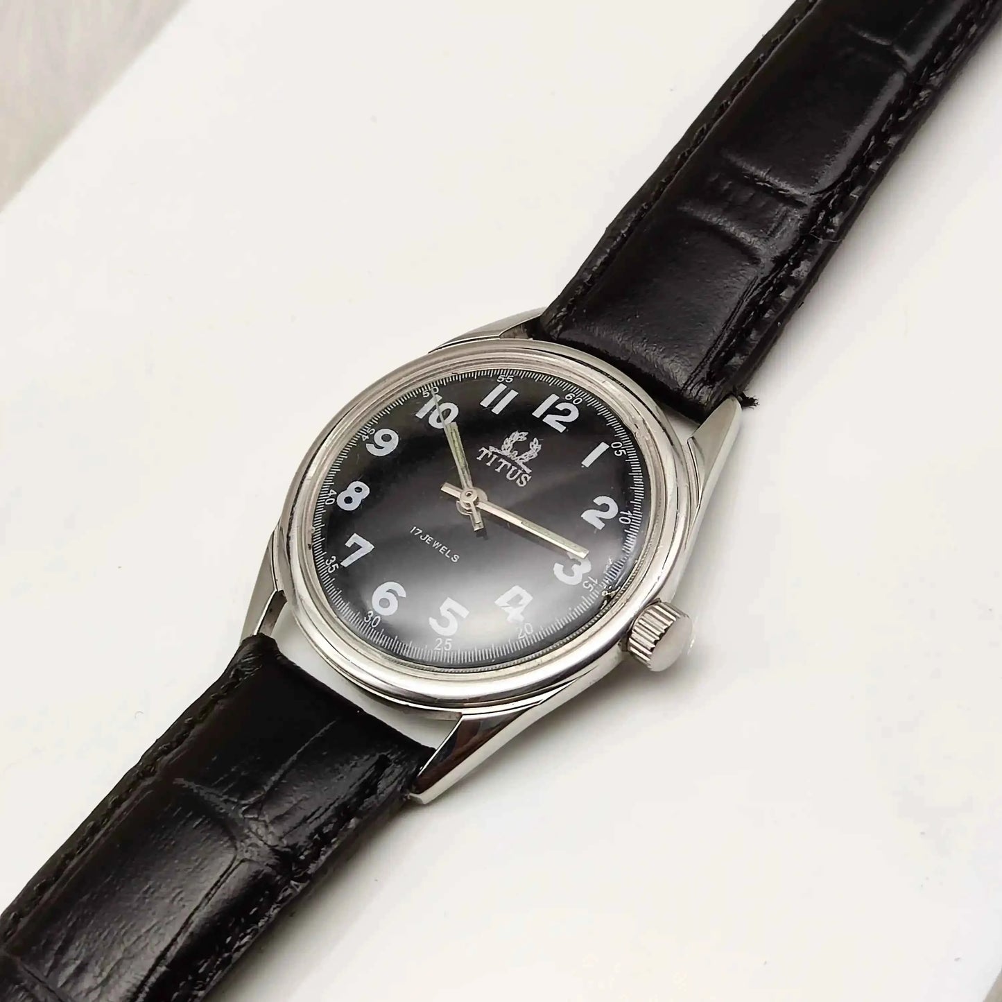 Titus 17 Jewels Incabloc Silver Dial Stick Indices Men's Watch