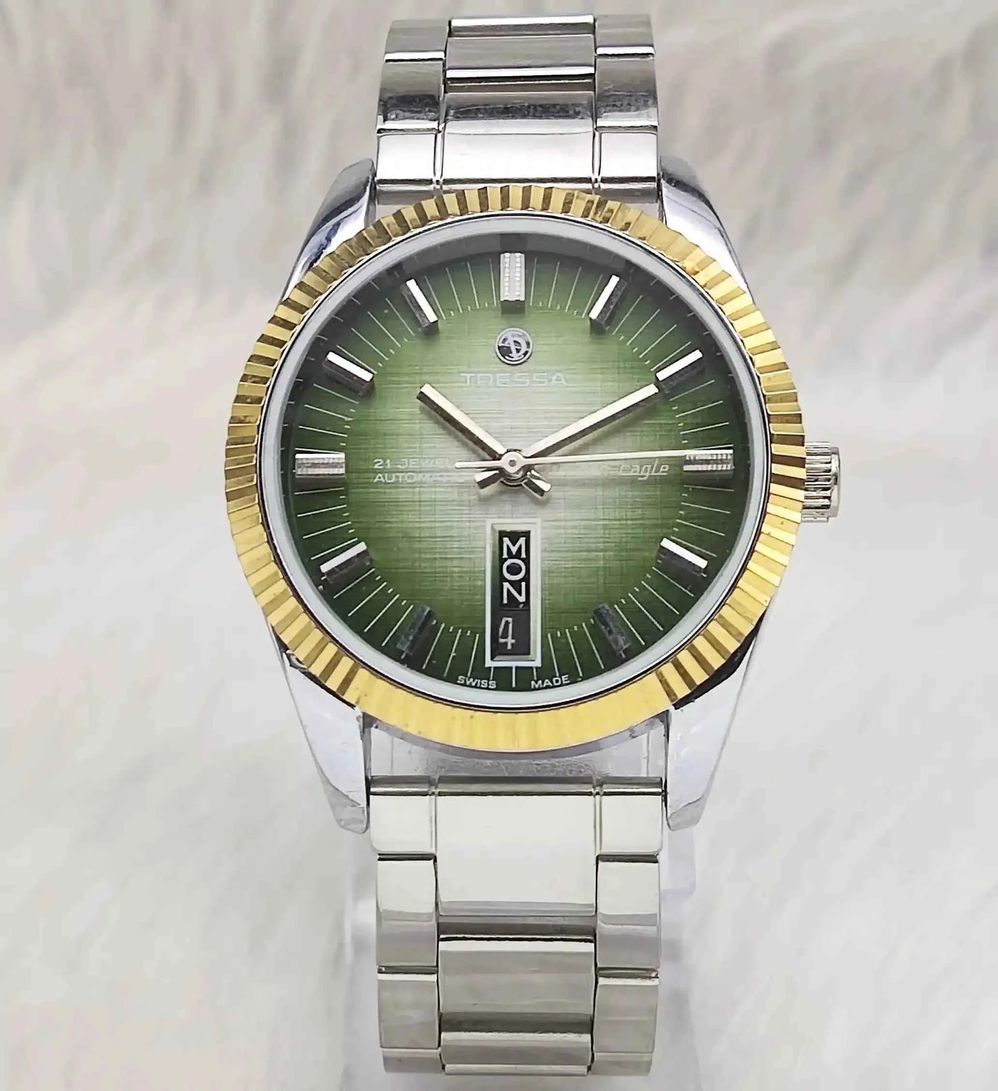 Tressa 2066 Eagle Automatic 21 Jewels Green Dial With Day Date Features