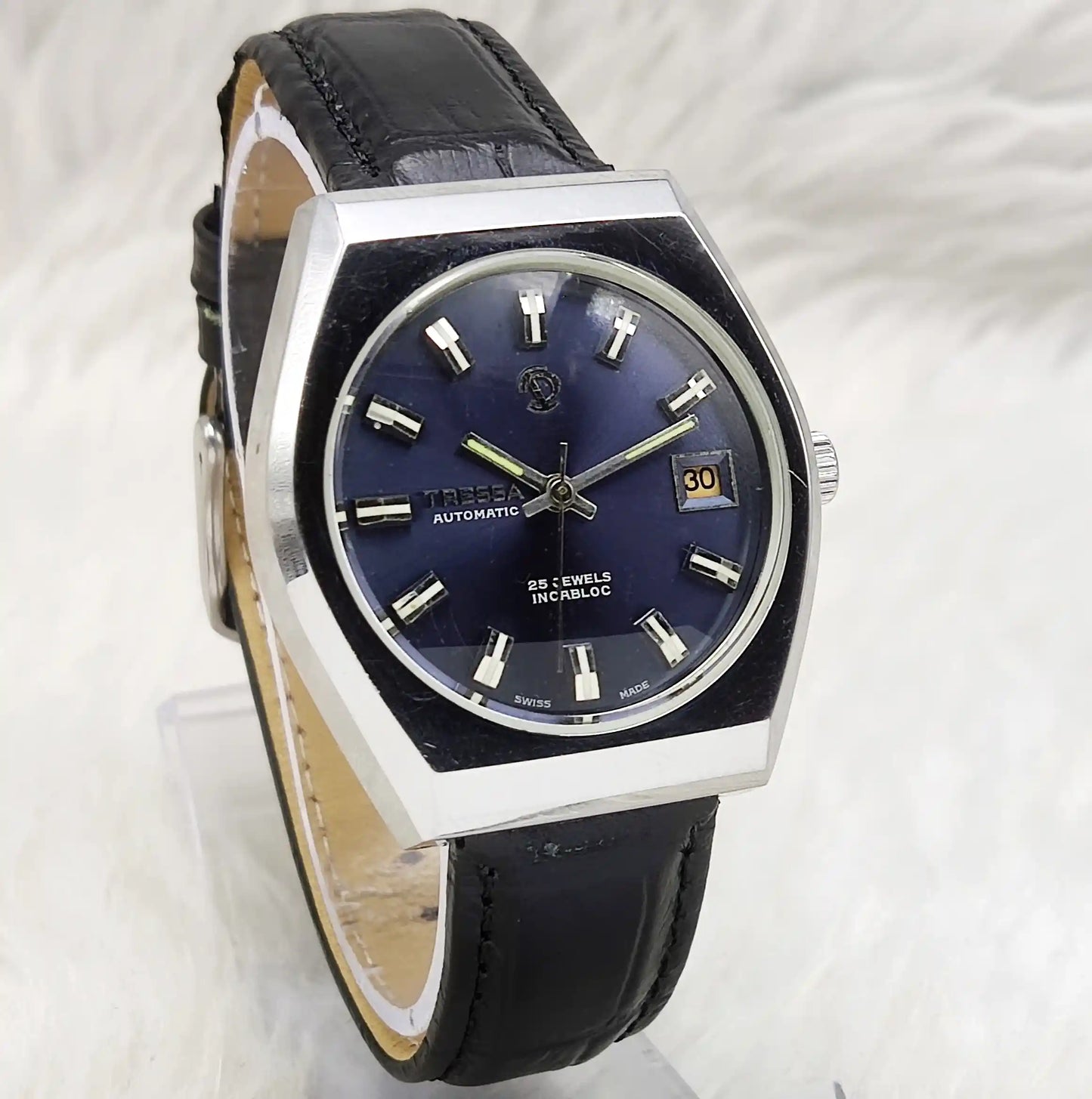 Tressa Automatic 2066 25 Jewels Incabloc Dark Blue Dial Day Date Features Men's Watch